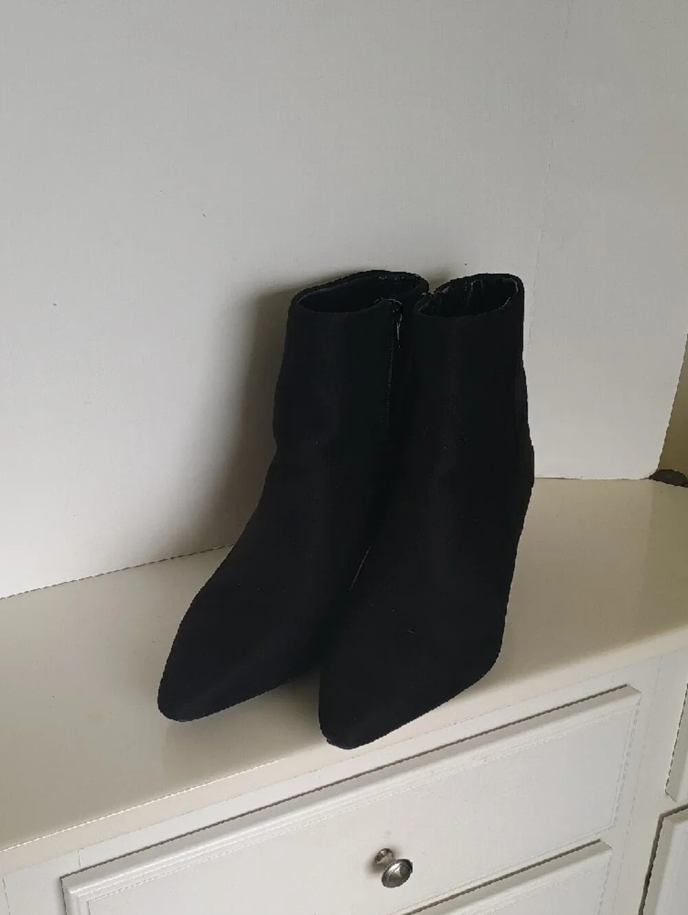 Black Pointed Toe Kitten Heels Ankle Boots Booties